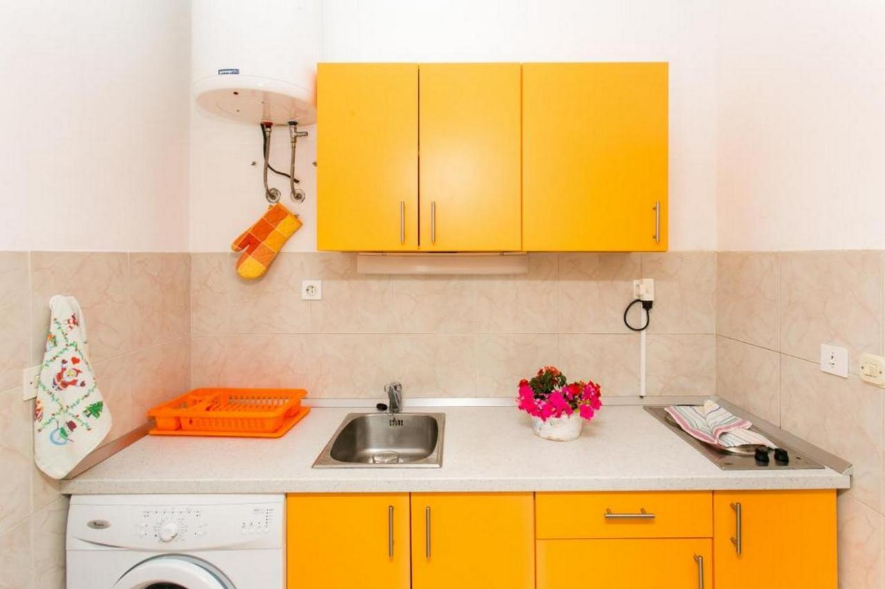 Apartment Elelu
